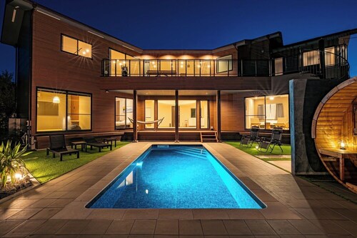 Nonsmoking Luxurious hot spring inn with pool a / Ito Shizuoka