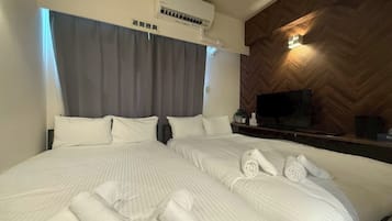 Free WiFi, bed sheets