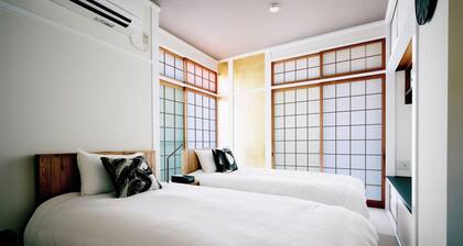 Private villa with ocean view and spacious balcony / Awaji Hyōgo