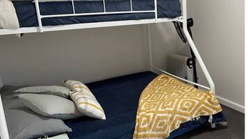 2 bedrooms, iron/ironing board, WiFi, bed sheets