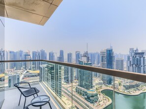 Superior Apartment, Balcony, Marina View | Balcony