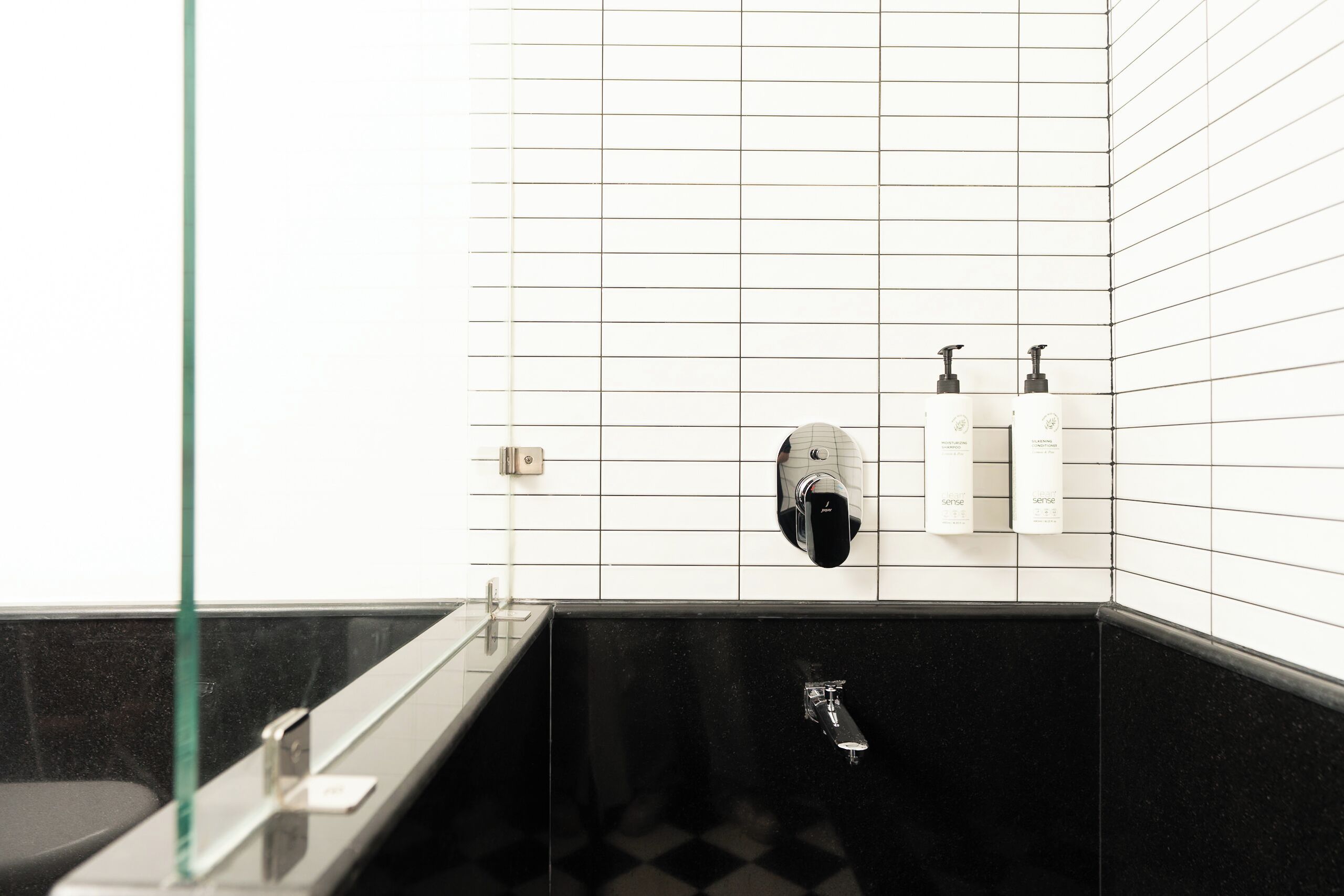 Deluxe-Zweibettzimmer, Stadtblick | Badezimmer