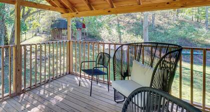 Peaceful & Private! Pet-Friendly Williamsburg Home