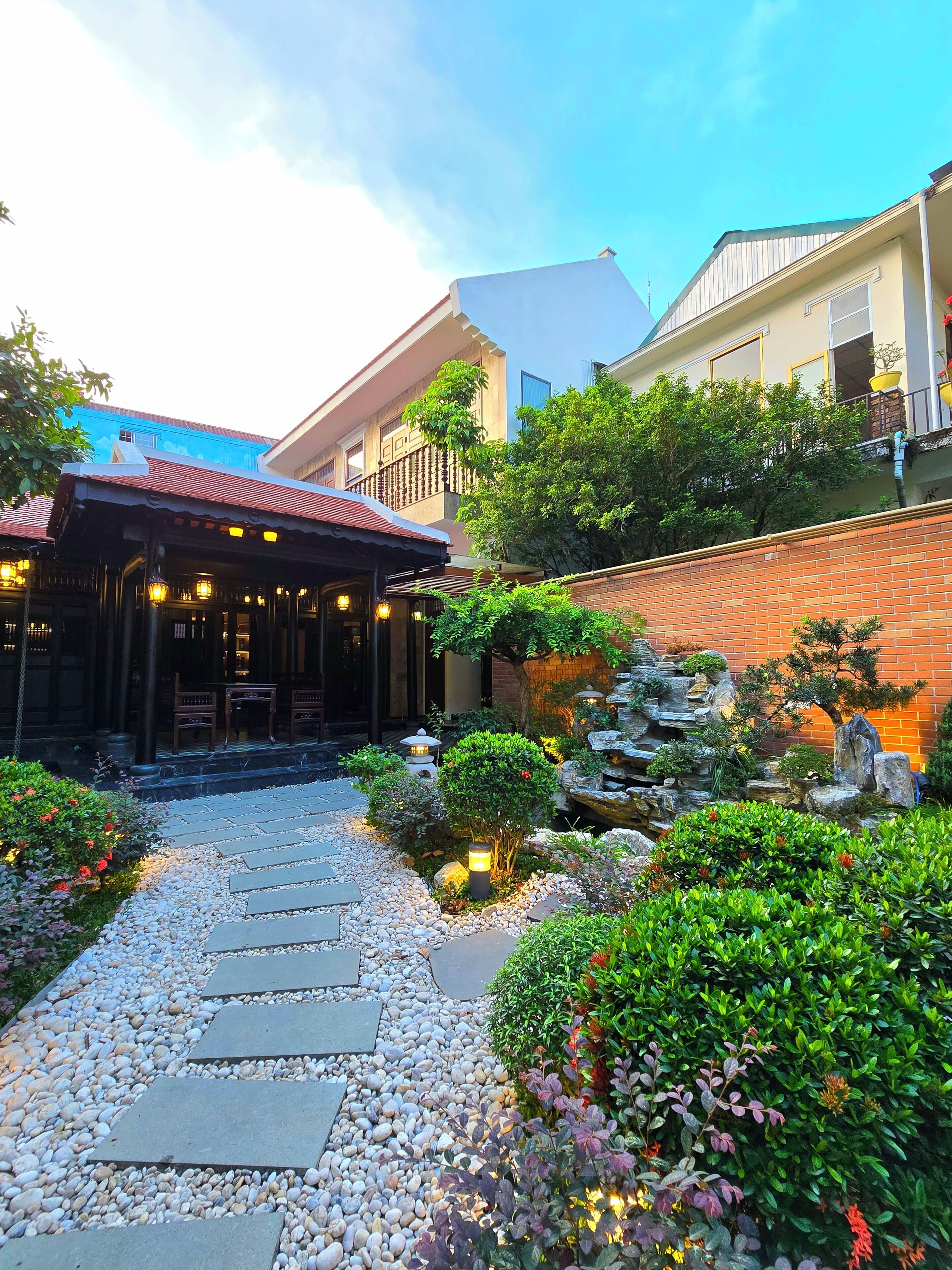 Villa - udsigt til gårdsplads | Værelsesfacilitet