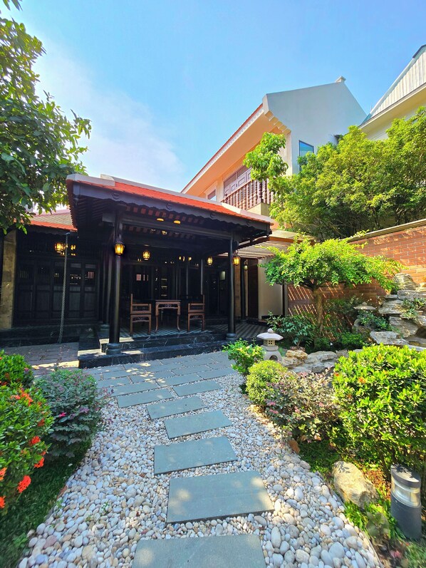 Villa, vistas al patio | Exterior