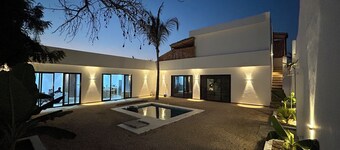 u paradisu villas