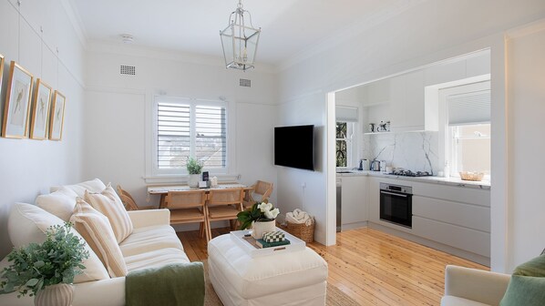 تلفزيون ذكي، كُتُب