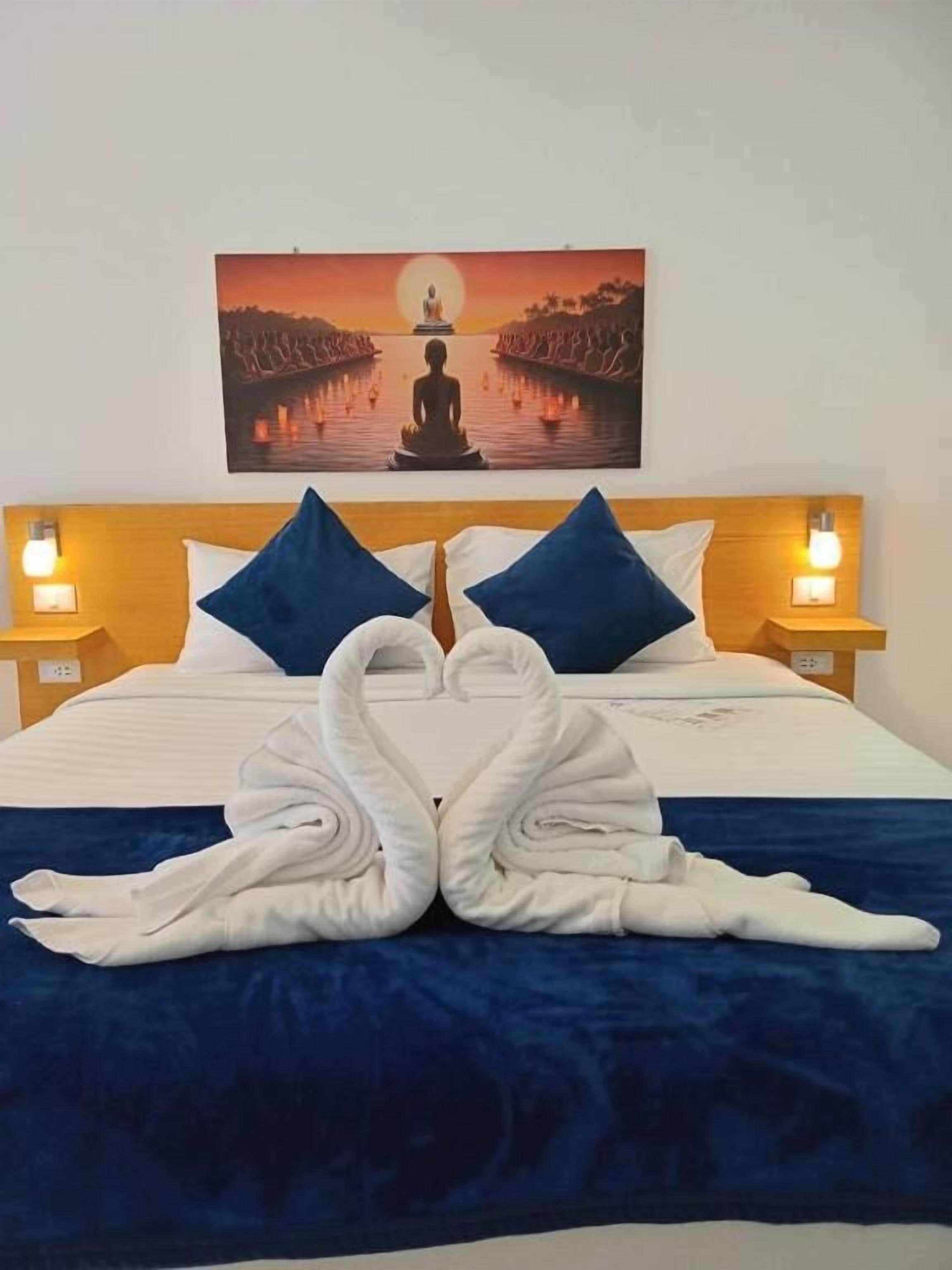 Quarto casal família | Frigobar, escrivaninha, Wi-Fi de cortesia, roupa de cama