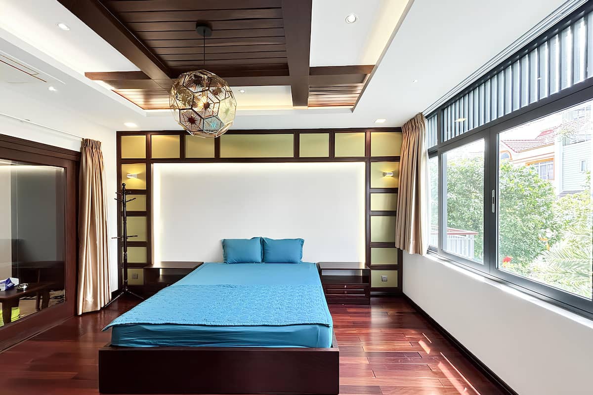 Laptop workspace, blackout curtains, soundproofing, iron/ironing board