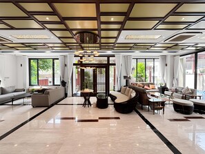 Villa, 5 soverom, balkong, byutsikt | Oppholdsrom