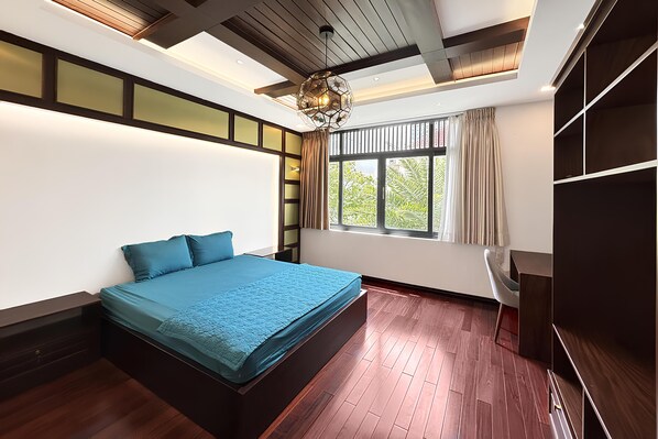 Villa, 5 Bedrooms, Balcony, City View