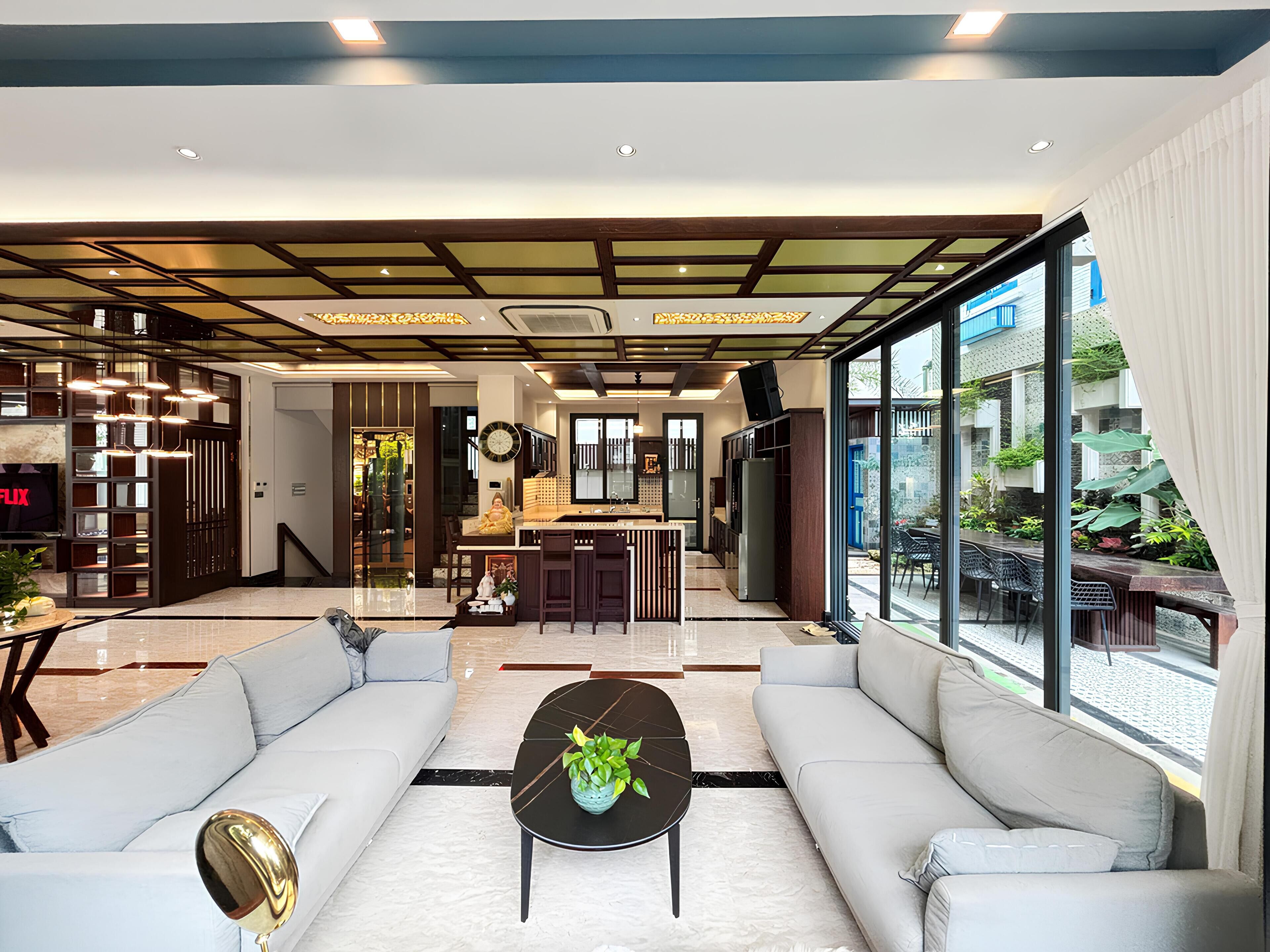 Biệt thự, 5 phòng ngủ, ban công, quang cảnh thành phố | Phòng khách