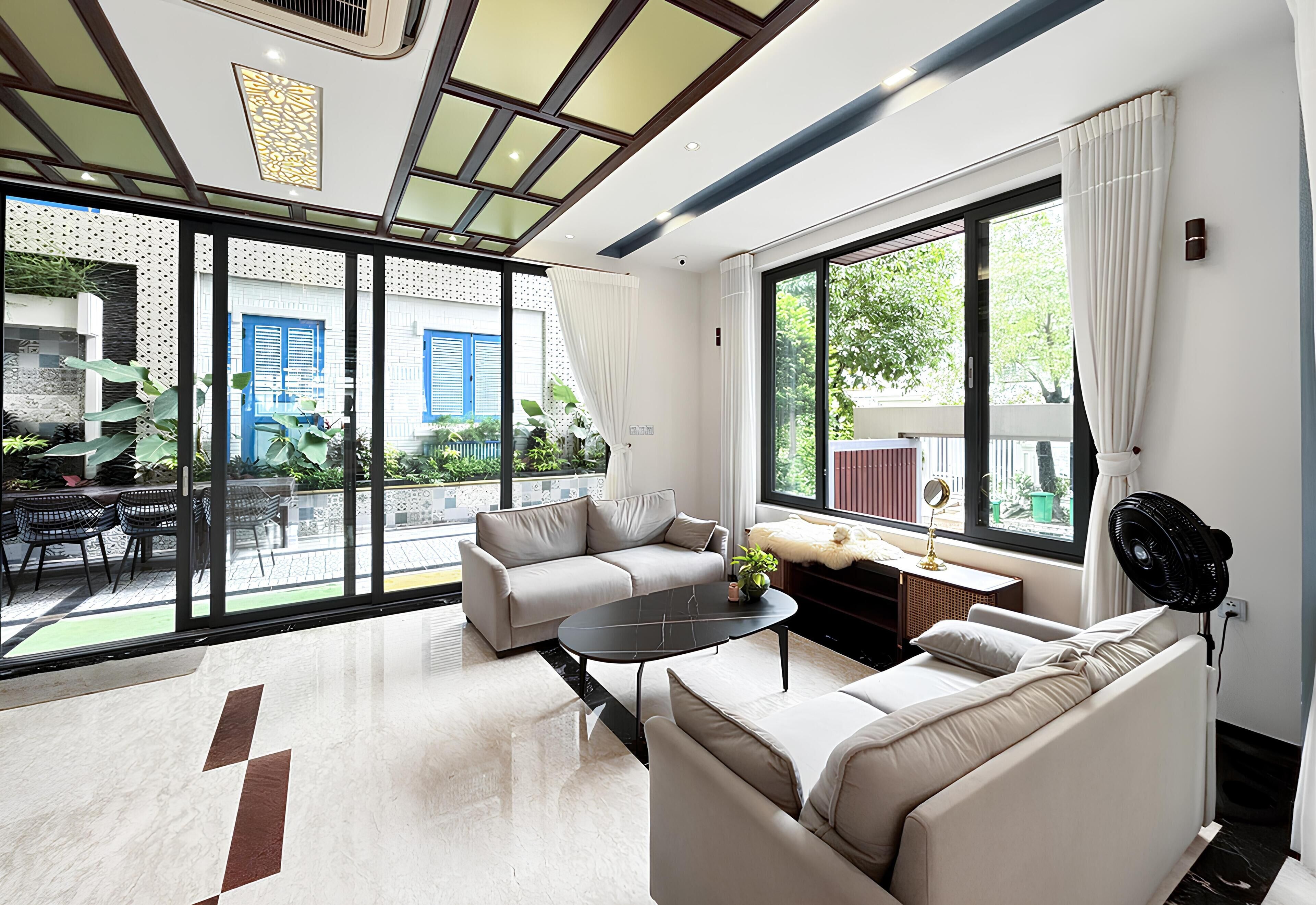 Biệt thự, 5 phòng ngủ, ban công, quang cảnh thành phố | Phòng khách