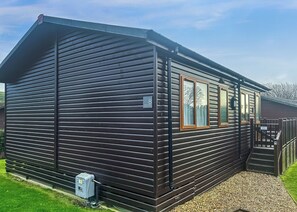 Unclassified image, 5 of 9, button