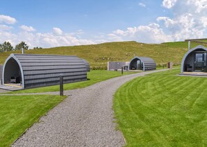 Exterior - Luxury Castle Pod with Hot Tub (Haltwhistle)