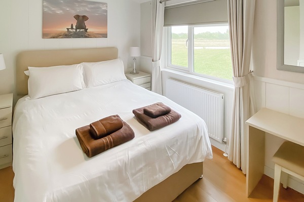 Bedroom, Bed, House
