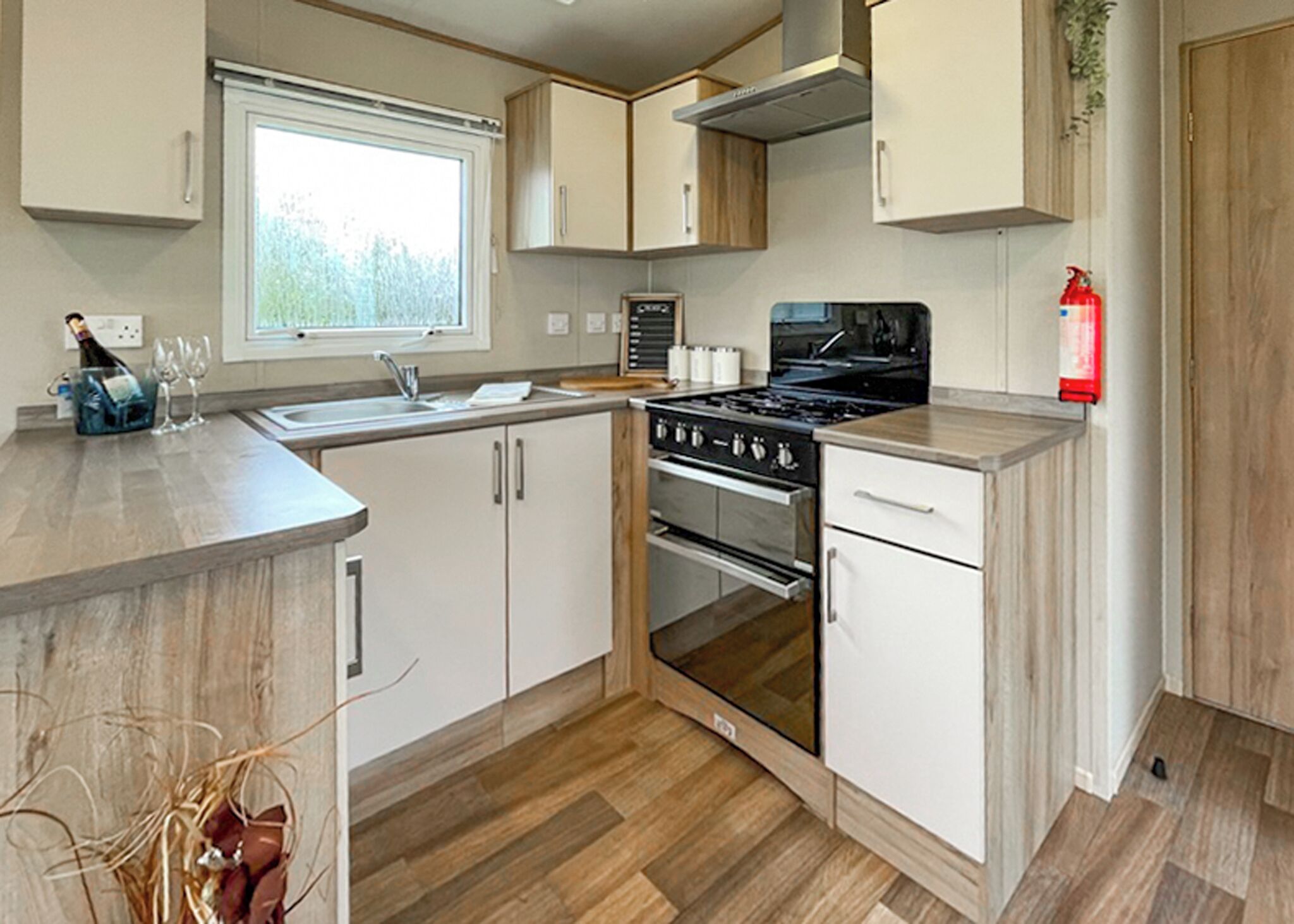 Fridge, oven, stovetop, toaster