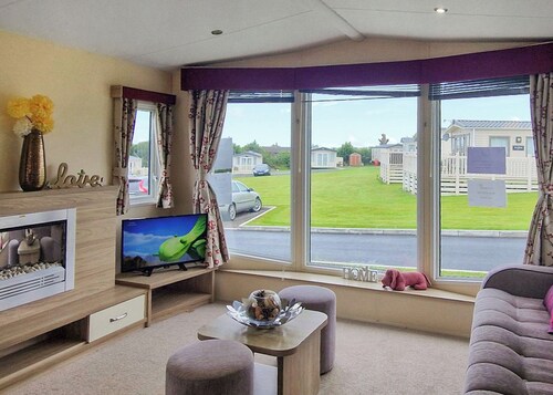 Acorn 3 bedroom Pet Friendly