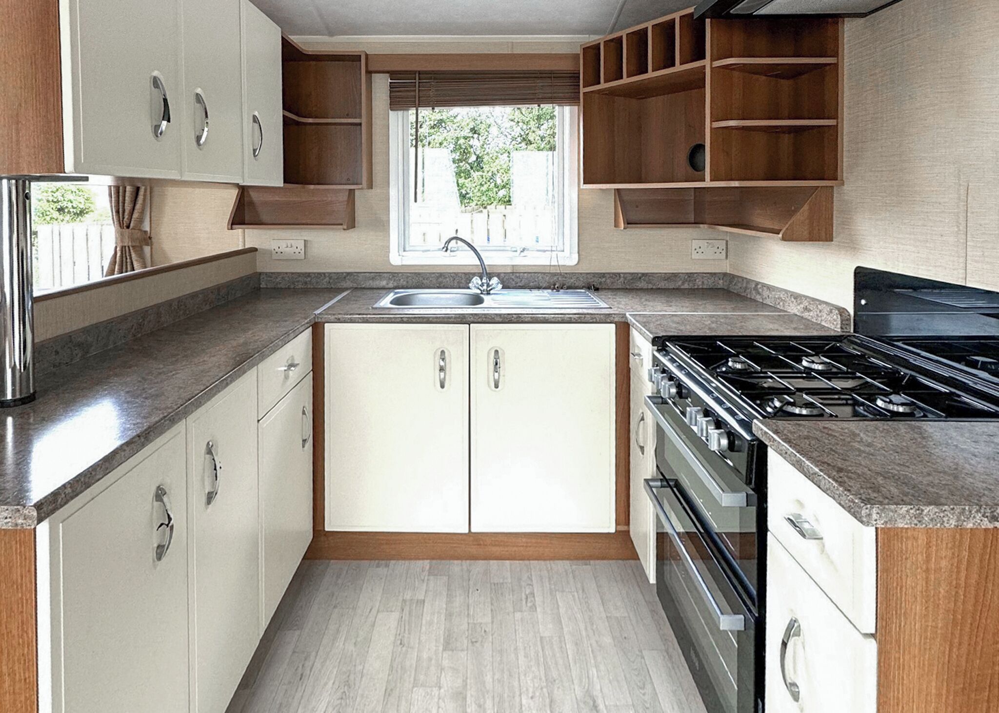 Fridge, oven, stovetop, toaster