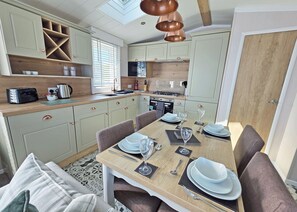 Fridge, oven, stovetop, toaster