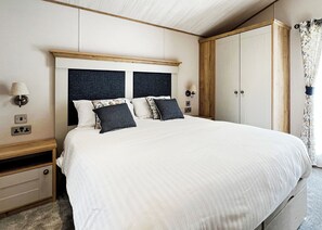 3 bedrooms