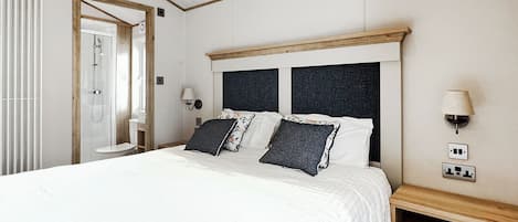 3 bedrooms