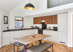 Kühlschrank, Ofen, Herdplatte, Toaster