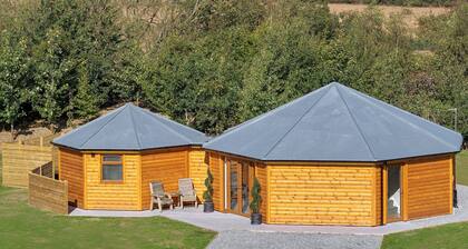 3 bedroom accommodation in Fitling, Nr Hornsea