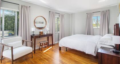 Heart of Ann Arbor Stay