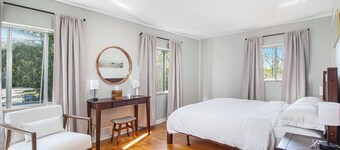 Heart of Ann Arbor Stay