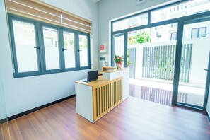 Reception - HomyPlus Apartment (Binh Thanh)