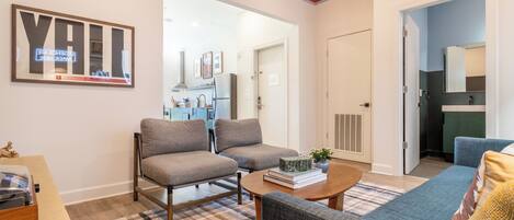 Smart TV, video games