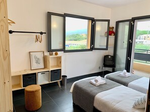 Villa Luxe, 3 chambres, piscine privée, vue mer | Rideaux occultants, fer et planche à repasser, Wi-Fi gratuit