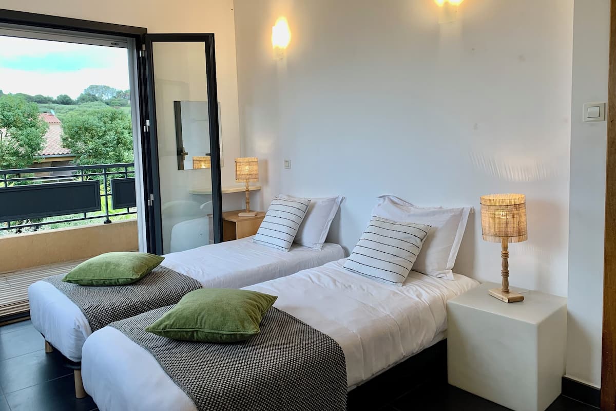 Luxury Villa, 3 Bedrooms, Private Pool, Sea Facing | Blackout drapes, iron/ironing board, free WiFi
