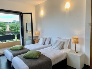 奢華別墅, 3 間臥室, 私人泳池, 面海 | 遮光布/窗簾、熨斗/熨衣板、免費無線上網
