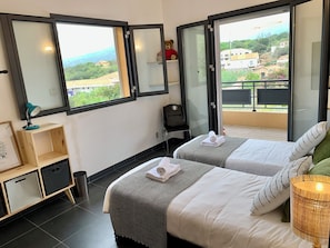 Luxury Villa, 3 Bedrooms, Private Pool, Sea Facing | Blackout curtains, iron/ironing board, free WiFi