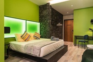 Room - Attic Hotel (George Town)