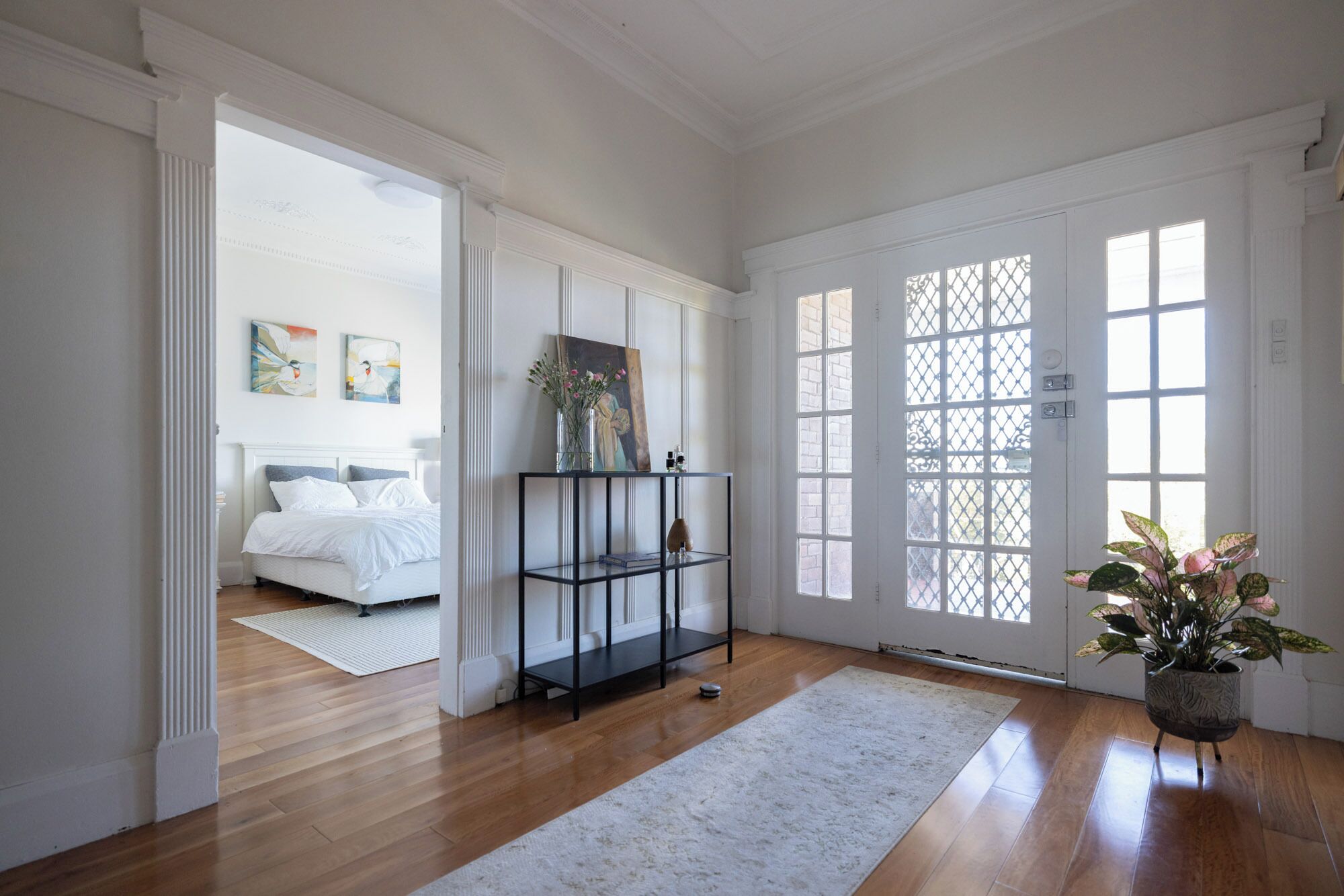 1 chambre, fer et planche à repasser, literie fournie