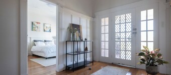 Private B&B near airport, beach, and activities