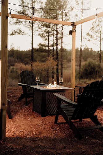 Chilly Nights, Starry Skies - Winter Glamping