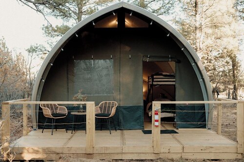 Mountain Yurt | Queen Bed + Bunks • Winter Stay