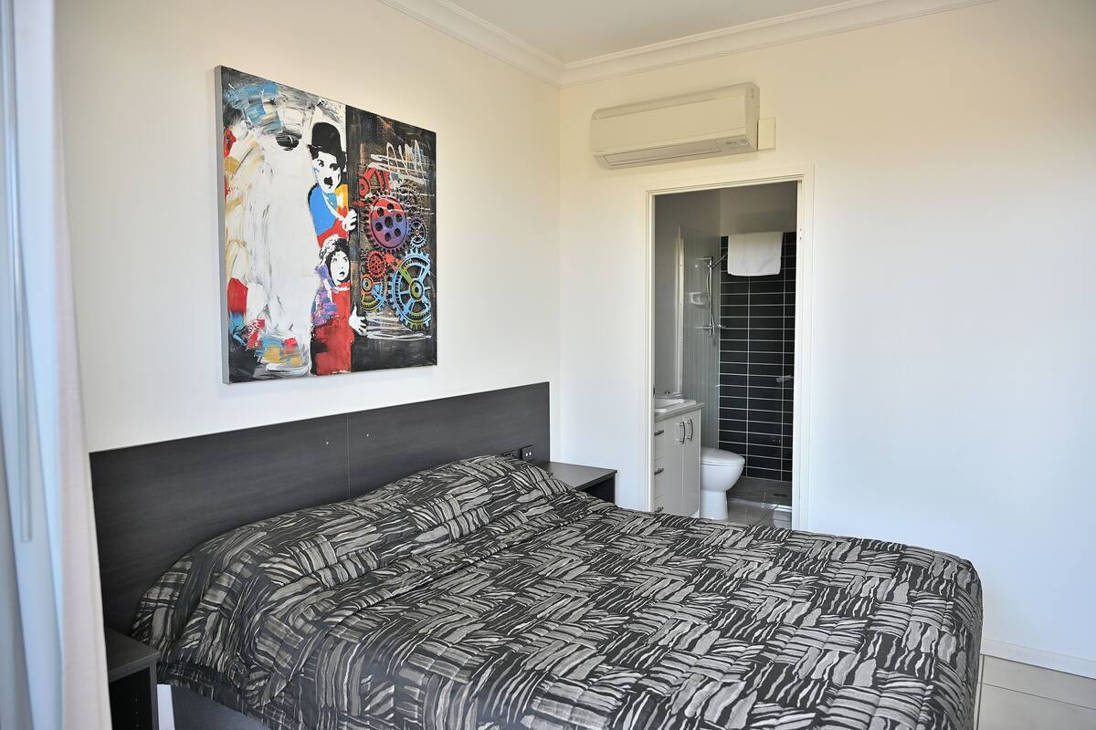 Deluxe Apartment, Balcony, Garden View