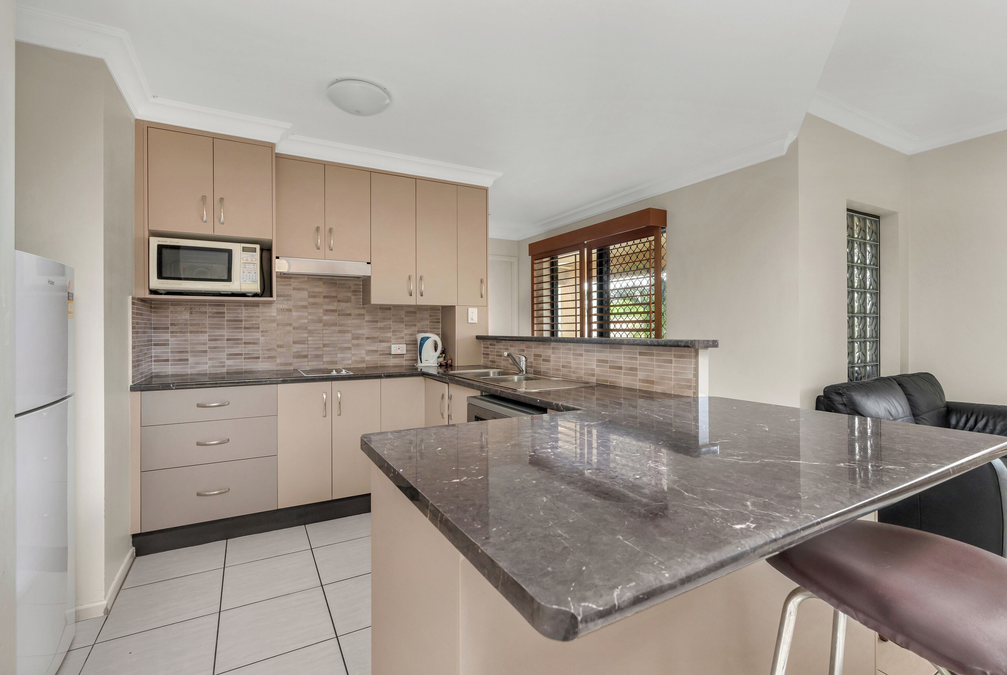 デラックス アパートメント バルコニー ガーデンビュー | 専用キッチン