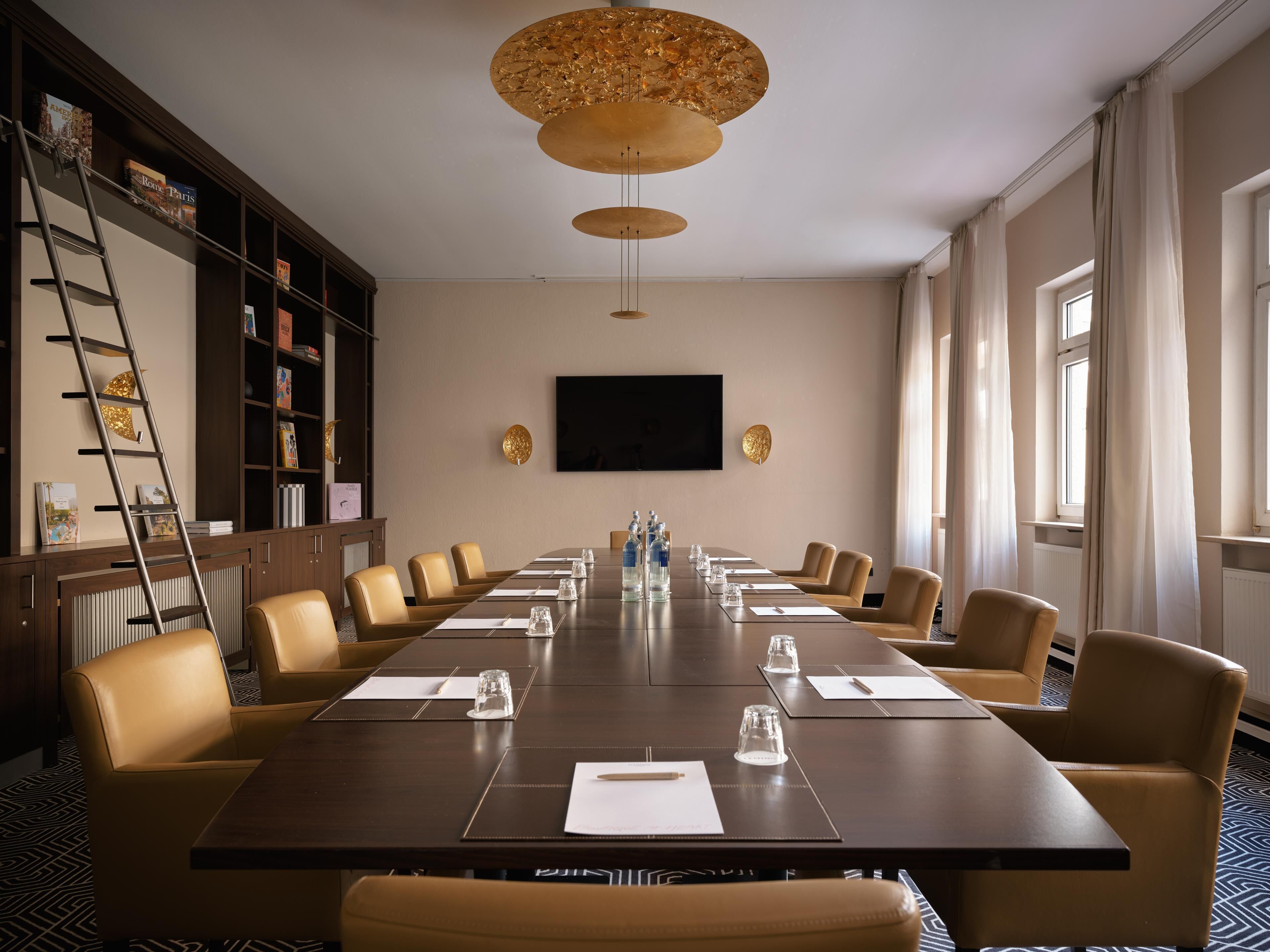 Meeting facility
