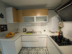 Microwave, oven, stovetop