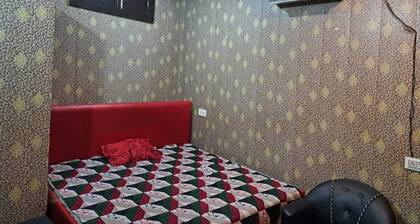 Pari Ac Restaurant & Hotel