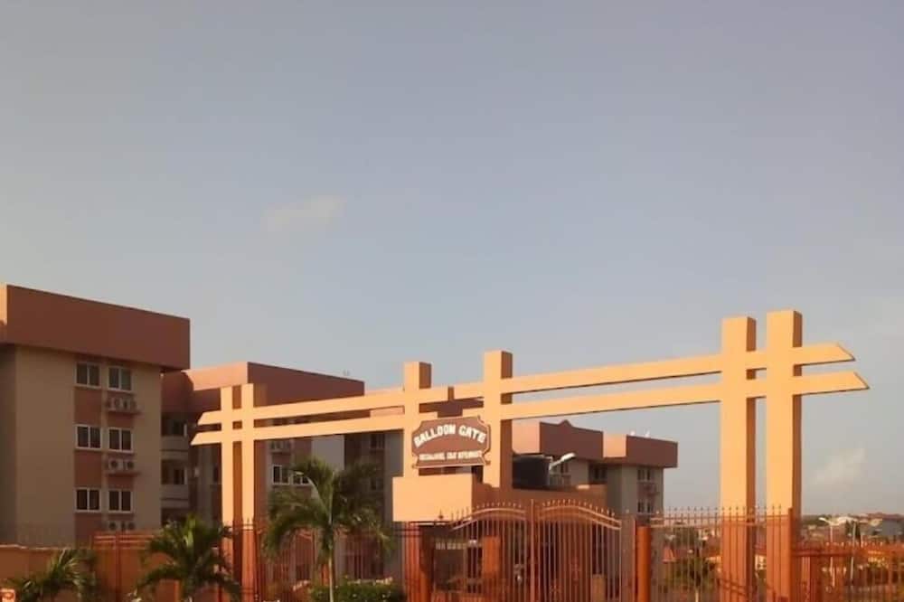 Regimanuel Estates