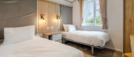 2 bedrooms