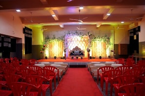 Banquet hall