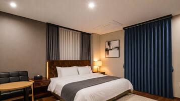 Premium bedding, free WiFi, bed sheets, wheelchair access